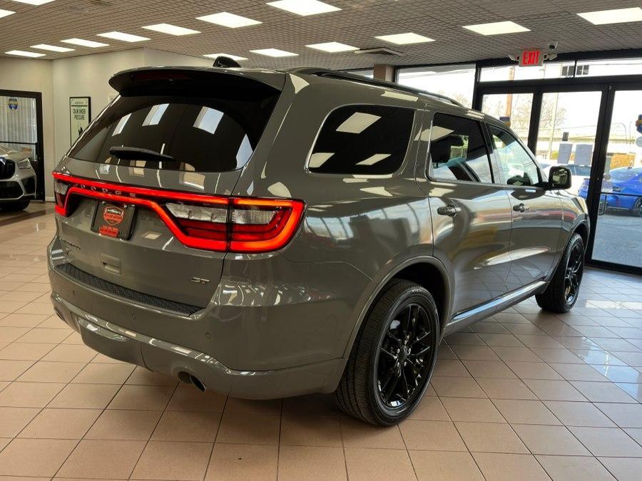 used 2023 Dodge Durango car, priced at $21,400