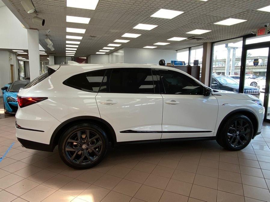used 2023 Acura MDX car, priced at $39,900