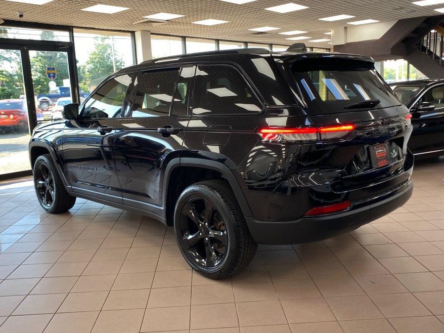 used 2023 Jeep Grand Cherokee car, priced at $31,477