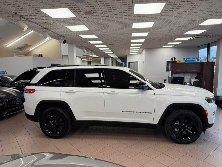 used 2023 Jeep Grand Cherokee car