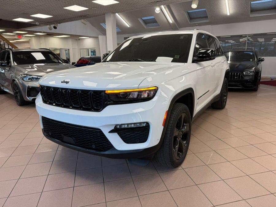 used 2023 Jeep Grand Cherokee car