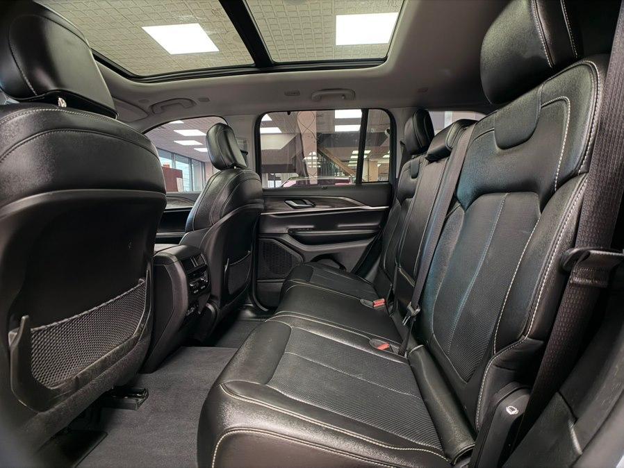 used 2023 Jeep Grand Cherokee car