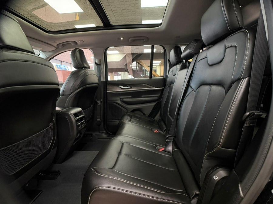 used 2023 Jeep Grand Cherokee car, priced at $33,000