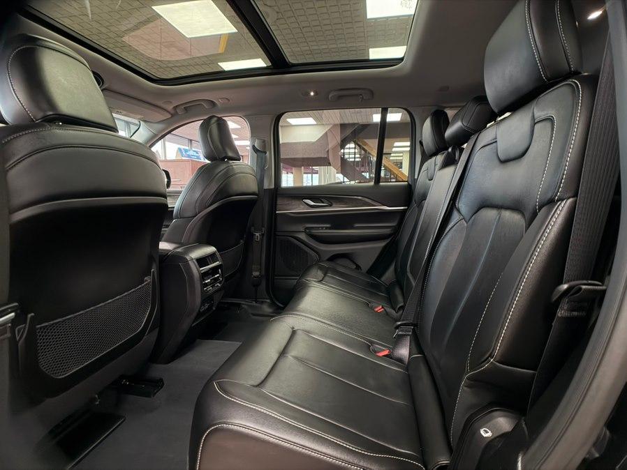 used 2023 Jeep Grand Cherokee car, priced at $33,000