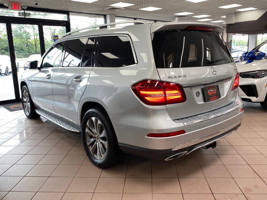 Mercedes-Benz GLS view 5