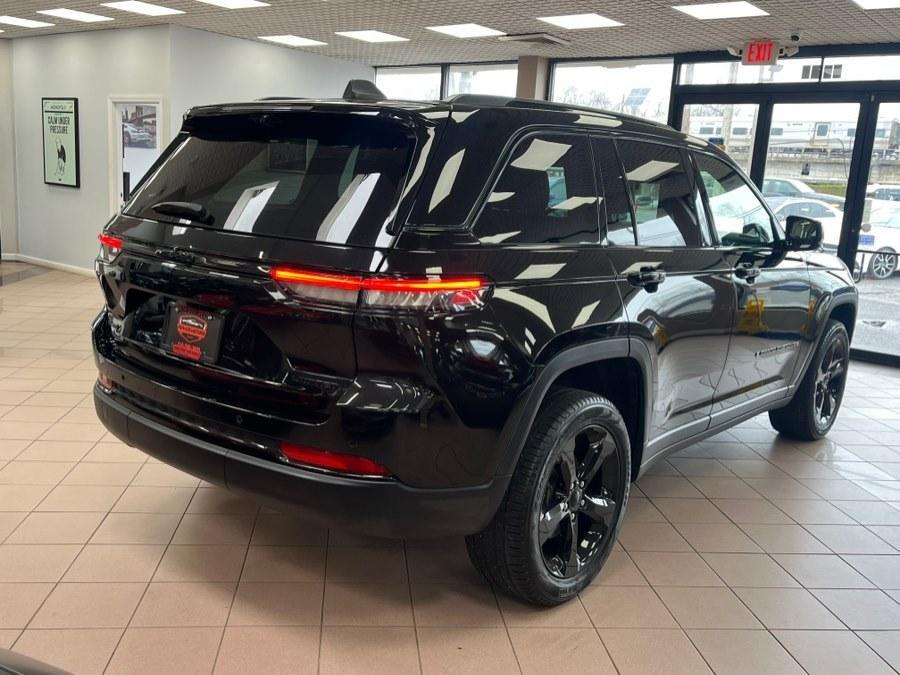 used 2023 Jeep Grand Cherokee car, priced at $25,800
