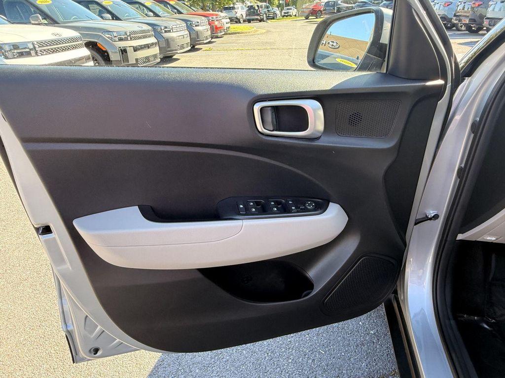 used 2022 Hyundai Venue car, priced at $17,094