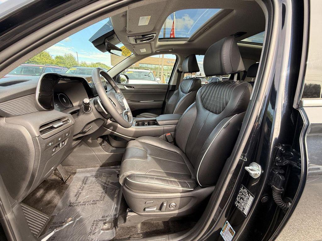 used 2023 Hyundai Palisade car, priced at $35,244