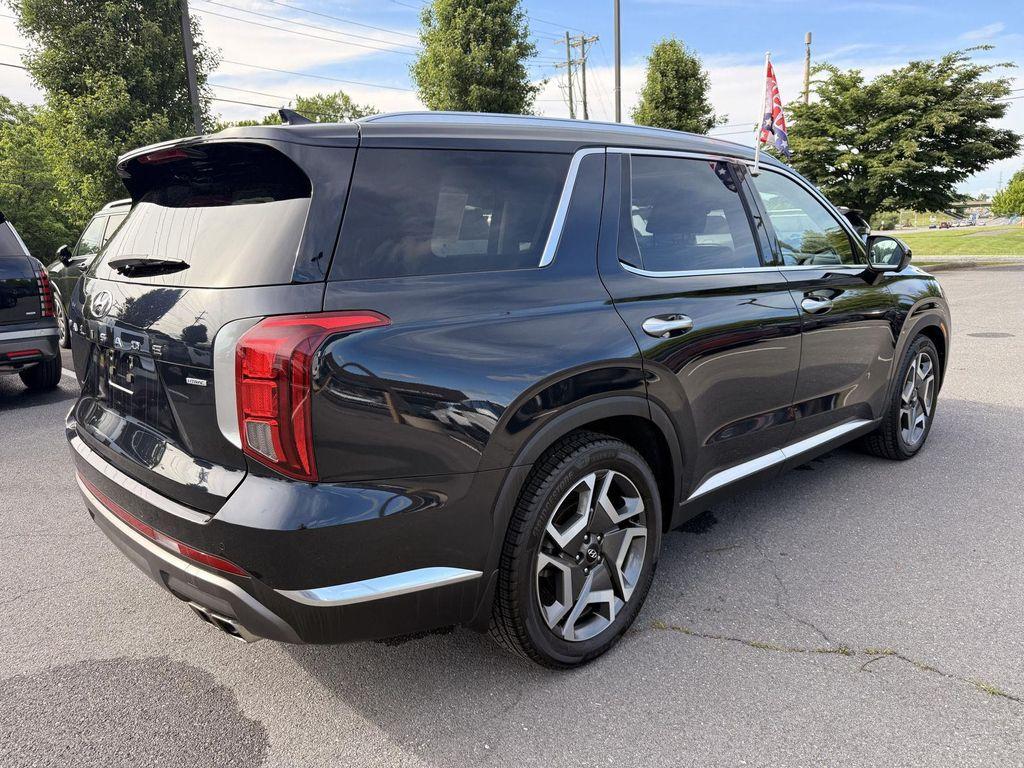 used 2023 Hyundai Palisade car, priced at $35,244