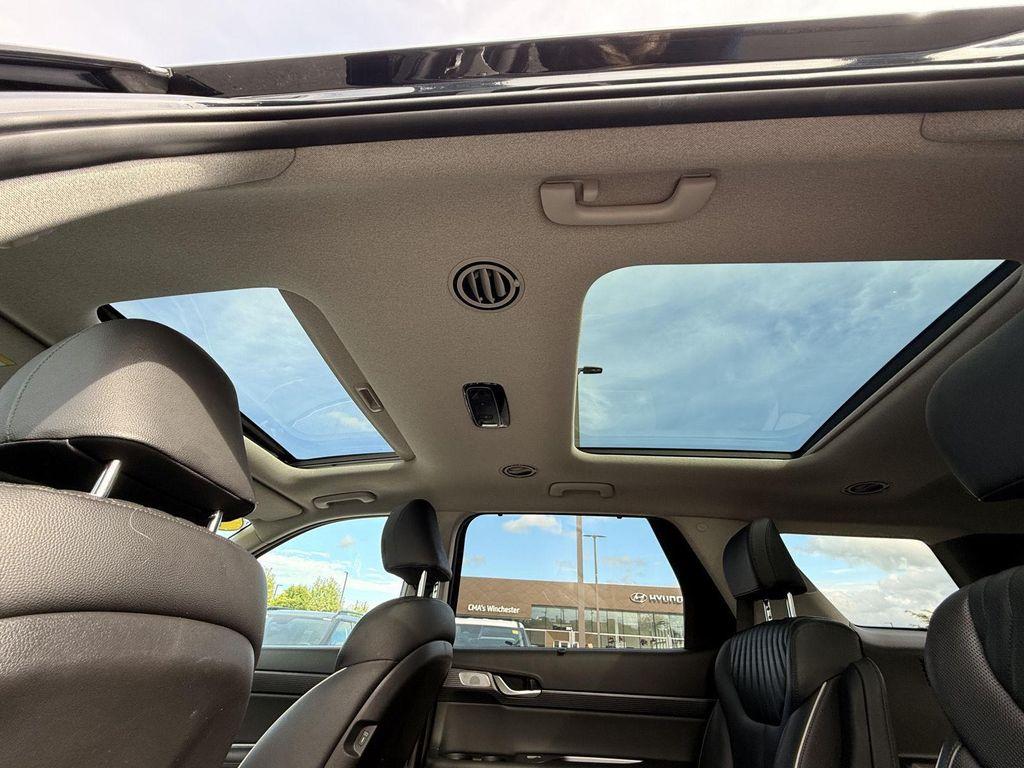 used 2023 Hyundai Palisade car, priced at $35,244