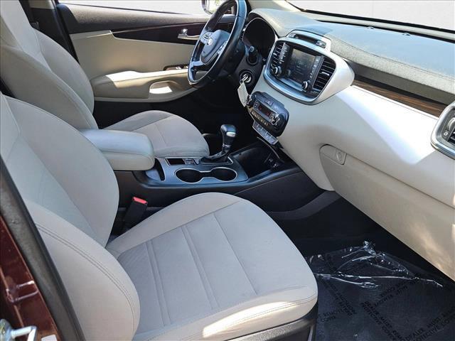 used 2019 Kia Sorento car, priced at $9,575