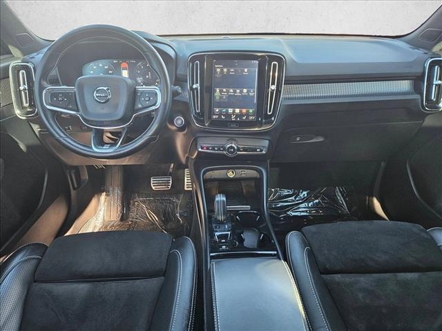 used 2019 Volvo XC40 car, priced at $16,298
