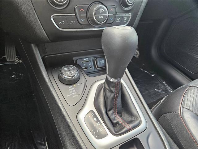 used 2016 Jeep Cherokee car, priced at $14,311