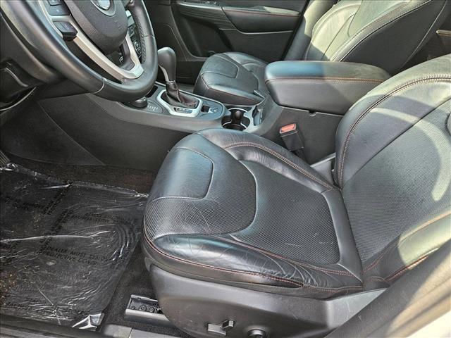 used 2016 Jeep Cherokee car, priced at $14,311