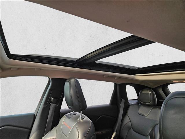 used 2016 Jeep Cherokee car, priced at $14,311