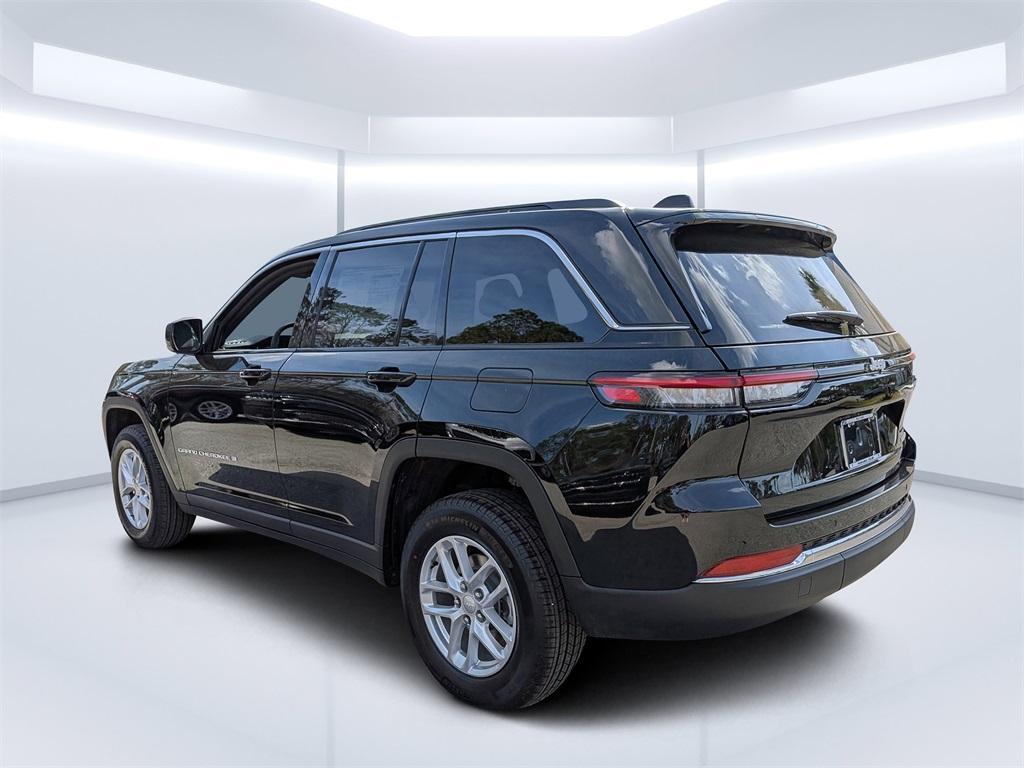 new 2026 Jeep Grand Cherokee car, priced at $40,333