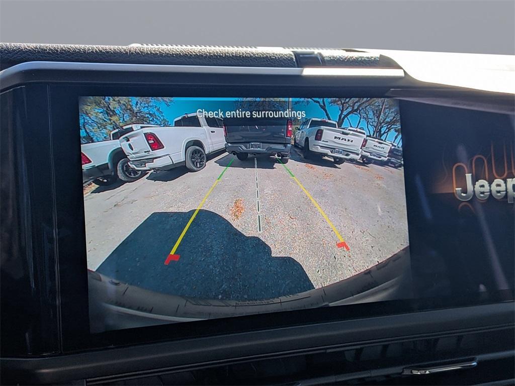 new 2026 Jeep Wrangler car, priced at $43,255