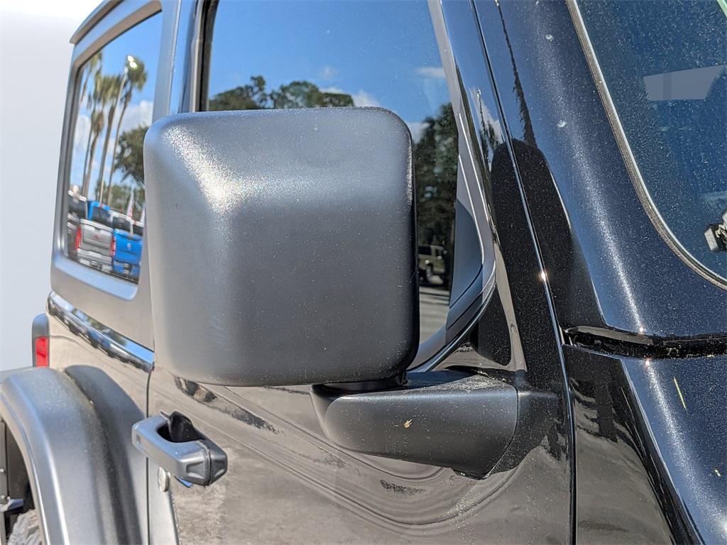 new 2026 Jeep Wrangler car, priced at $46,975