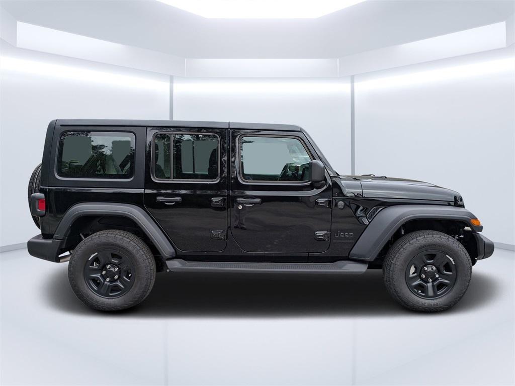 new 2026 Jeep Wrangler car, priced at $41,065