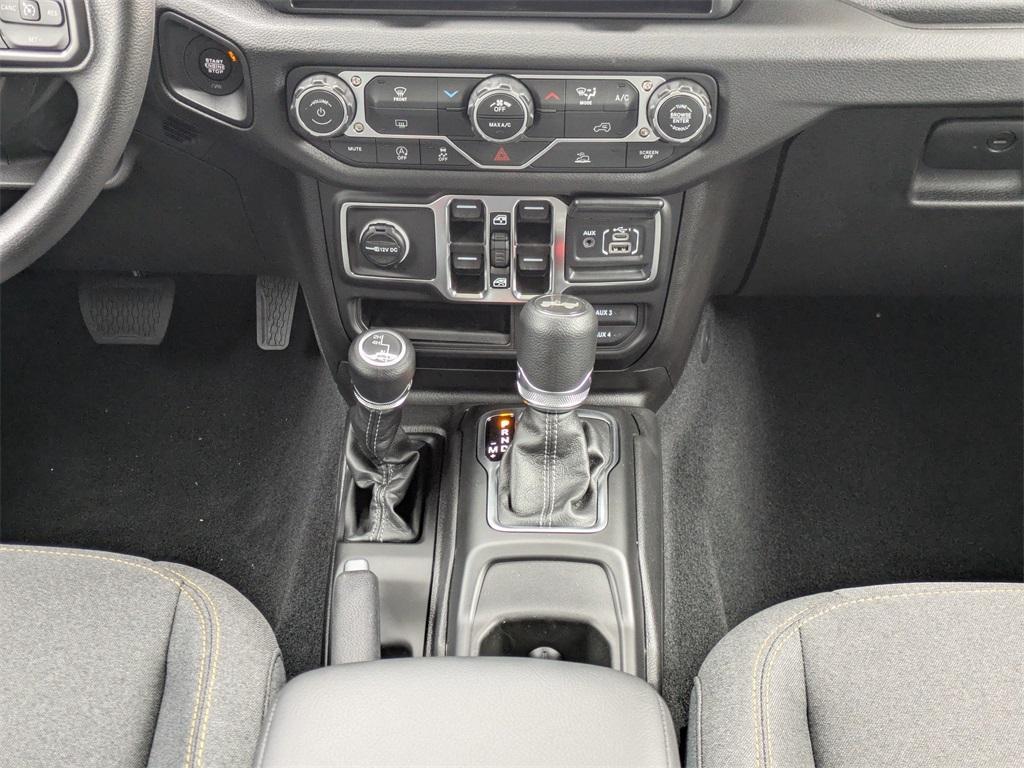 new 2026 Jeep Wrangler car, priced at $41,065