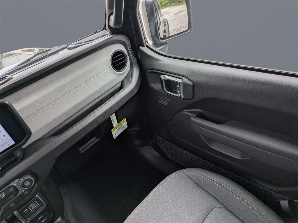 new 2026 Jeep Wrangler car, priced at $41,065