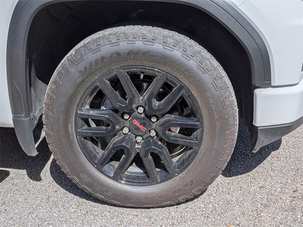 used 2024 GMC Sierra 1500 car, priced at $47,562