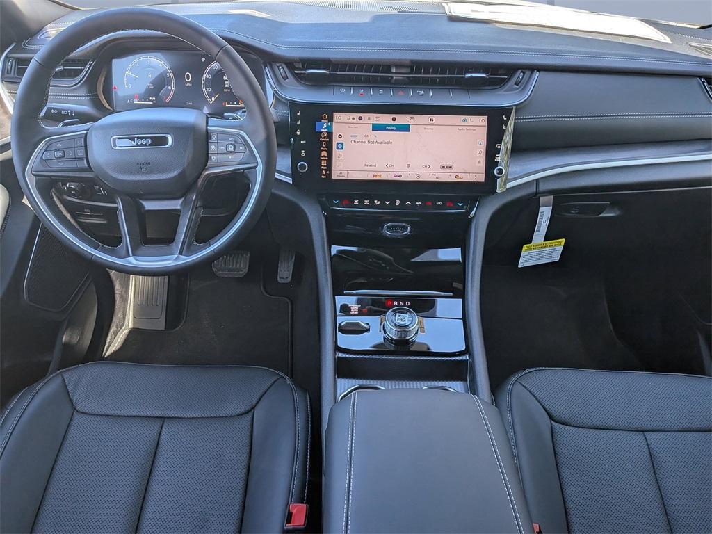 new 2026 Jeep Grand Cherokee car, priced at $54,921