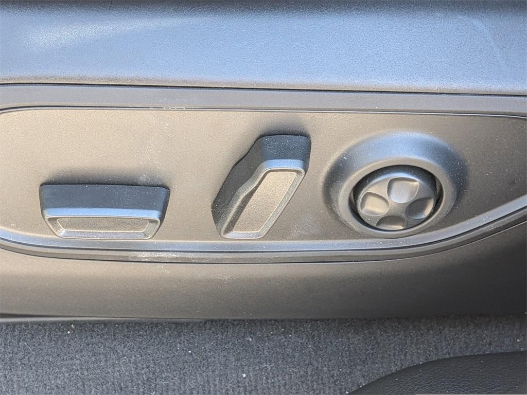 new 2026 Jeep Grand Cherokee car, priced at $54,921