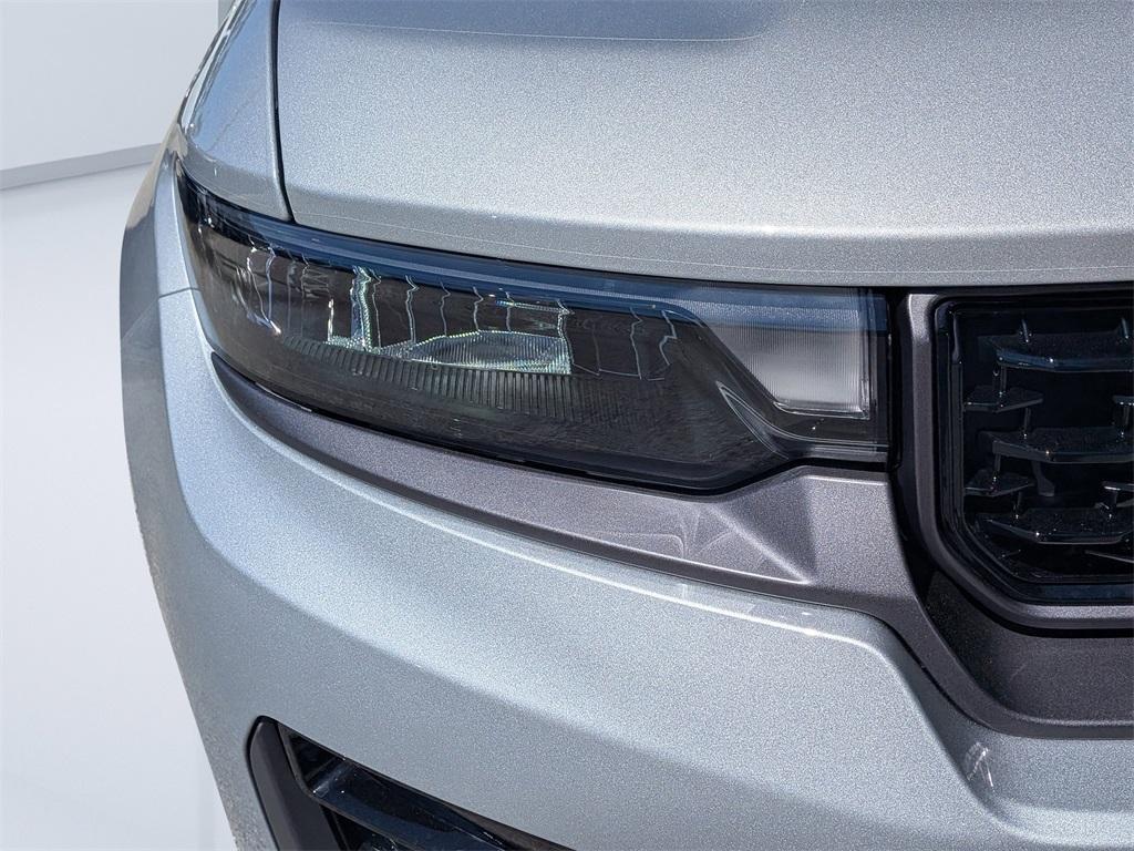 new 2026 Jeep Grand Cherokee car, priced at $54,921