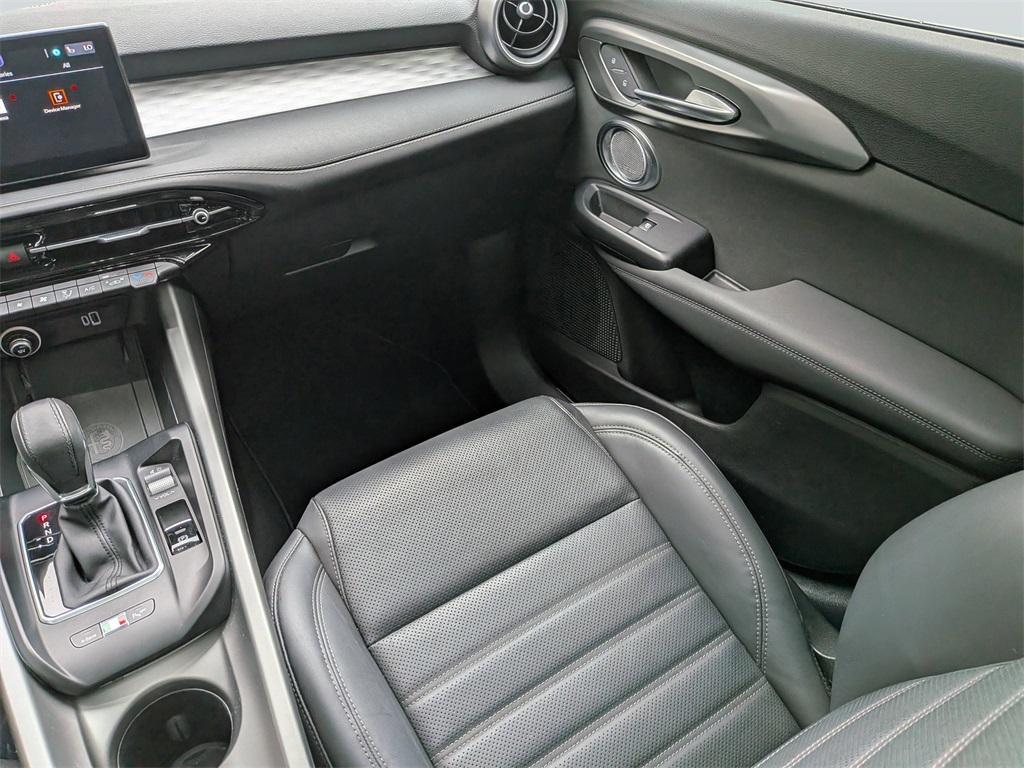 used 2024 Alfa Romeo Tonale car, priced at $23,888