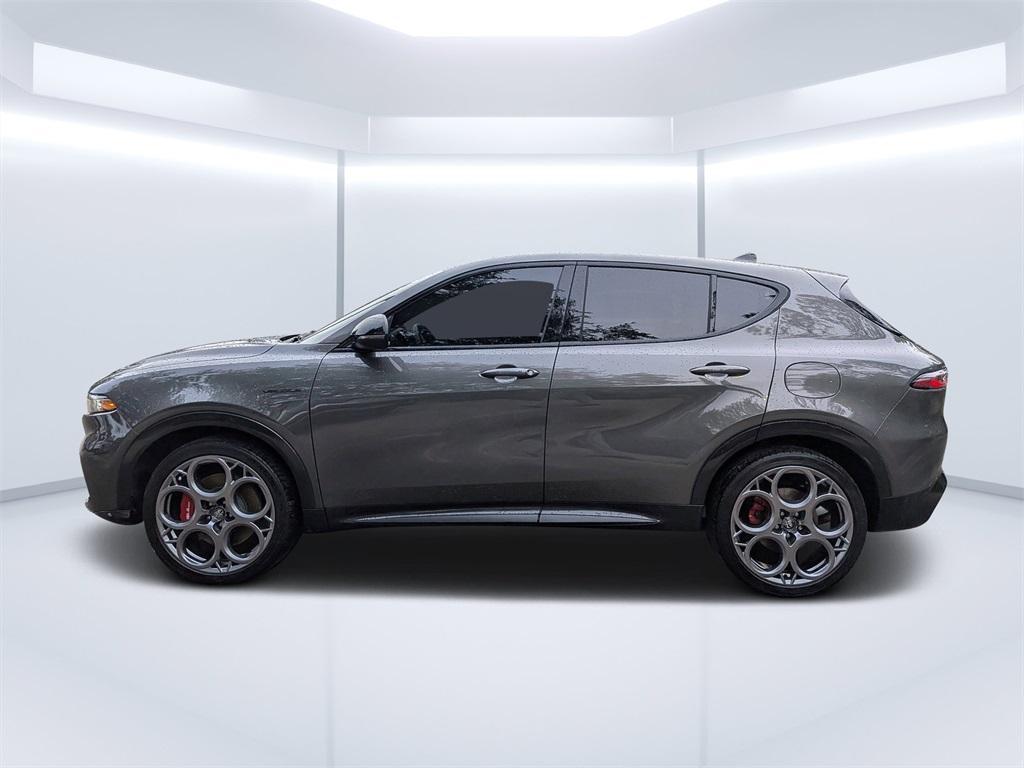 used 2024 Alfa Romeo Tonale car, priced at $23,888