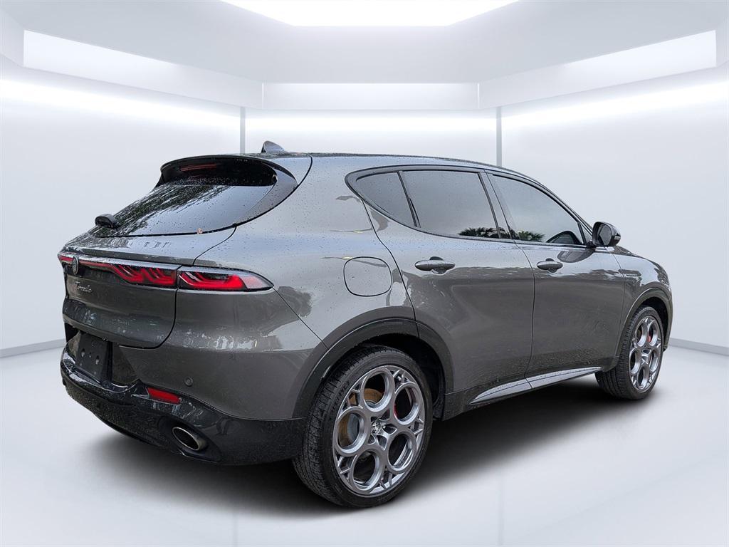 used 2024 Alfa Romeo Tonale car, priced at $23,888