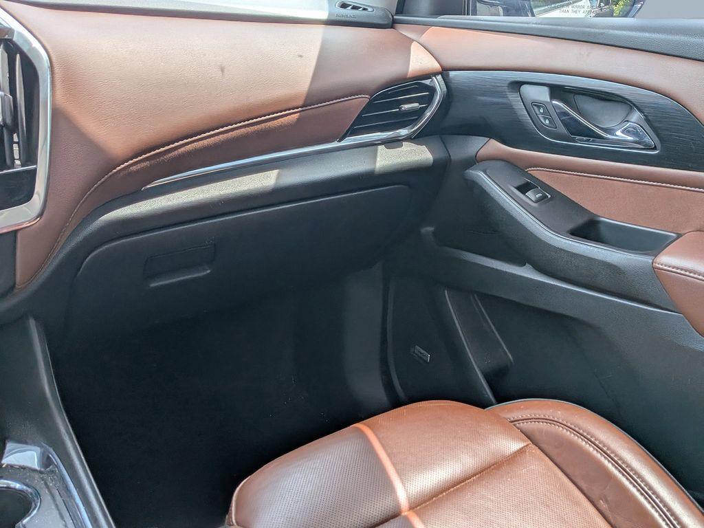 used 2018 Chevrolet Traverse car, priced at $17,618