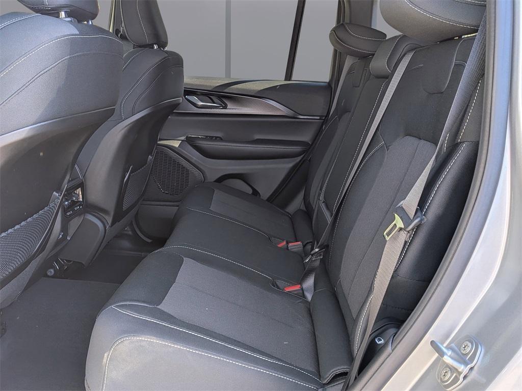 new 2026 Jeep Grand Cherokee car, priced at $40,740