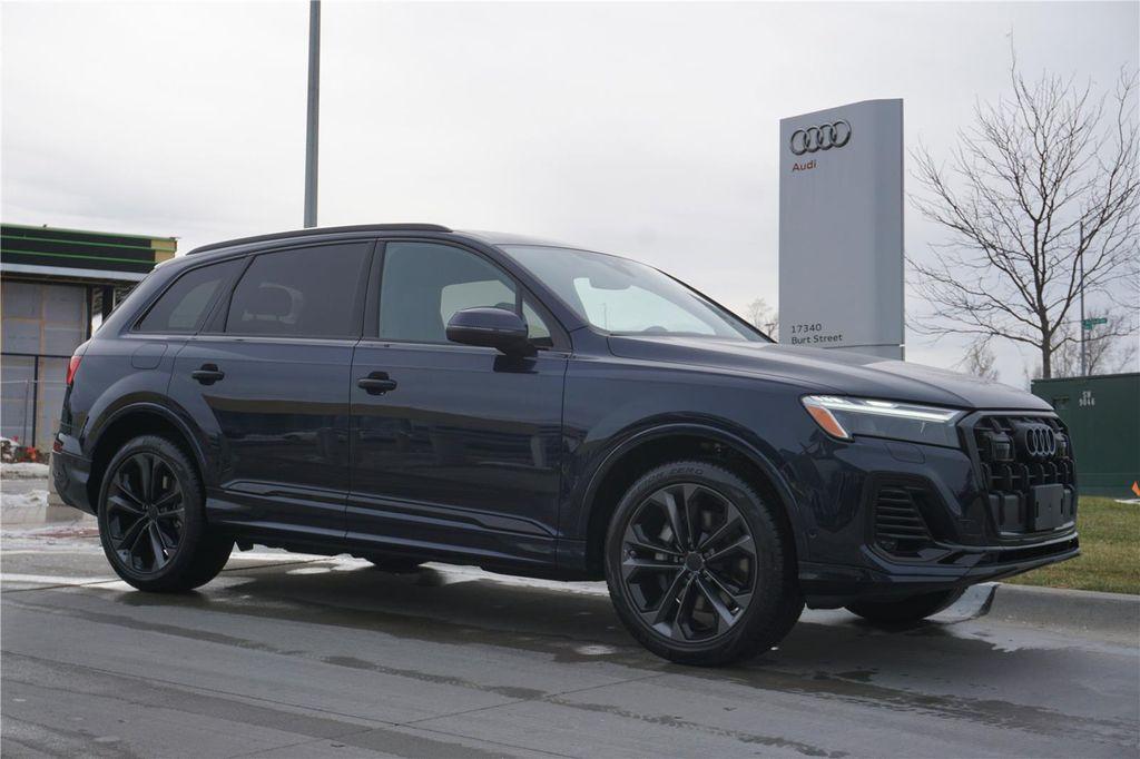 new 2026 Audi Q7 car, priced at $76,795