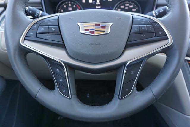 used 2024 Cadillac XT5 car, priced at $39,400