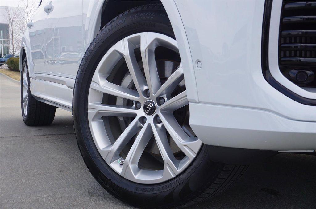 used 2025 Audi Q7 car, priced at $60,497