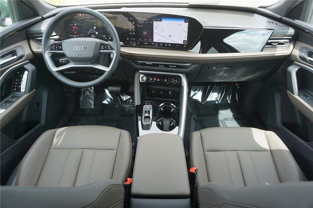 new 2025 Audi Q5 car, priced at $49,025