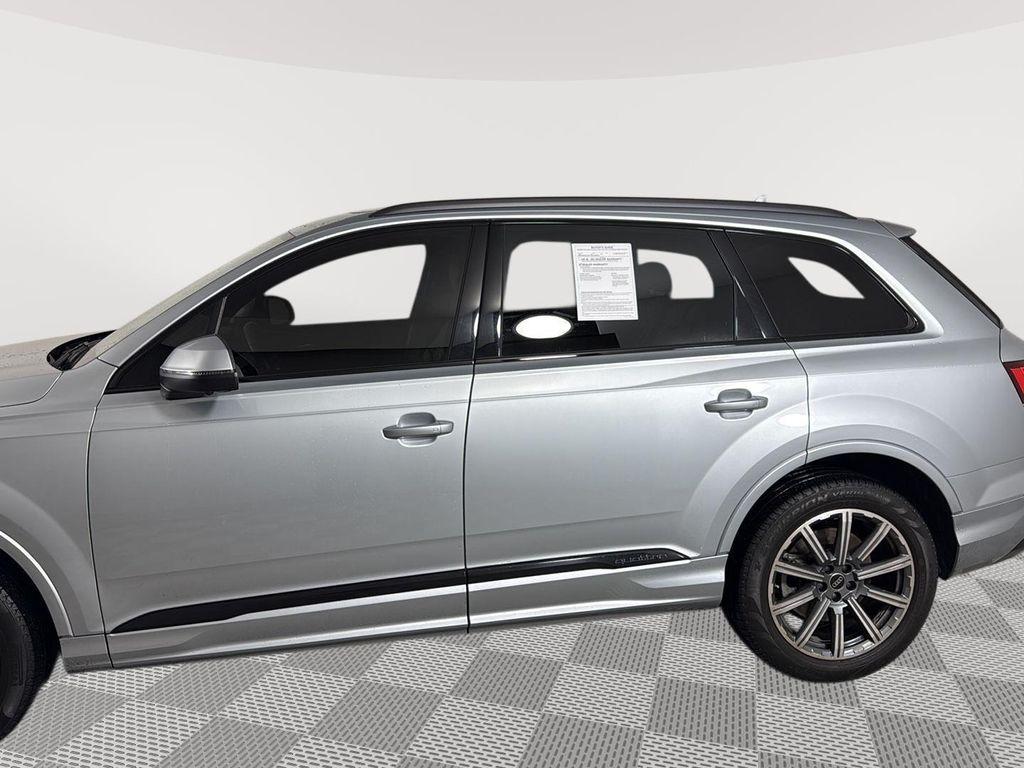 used 2023 Audi Q7 car, priced at $42,497