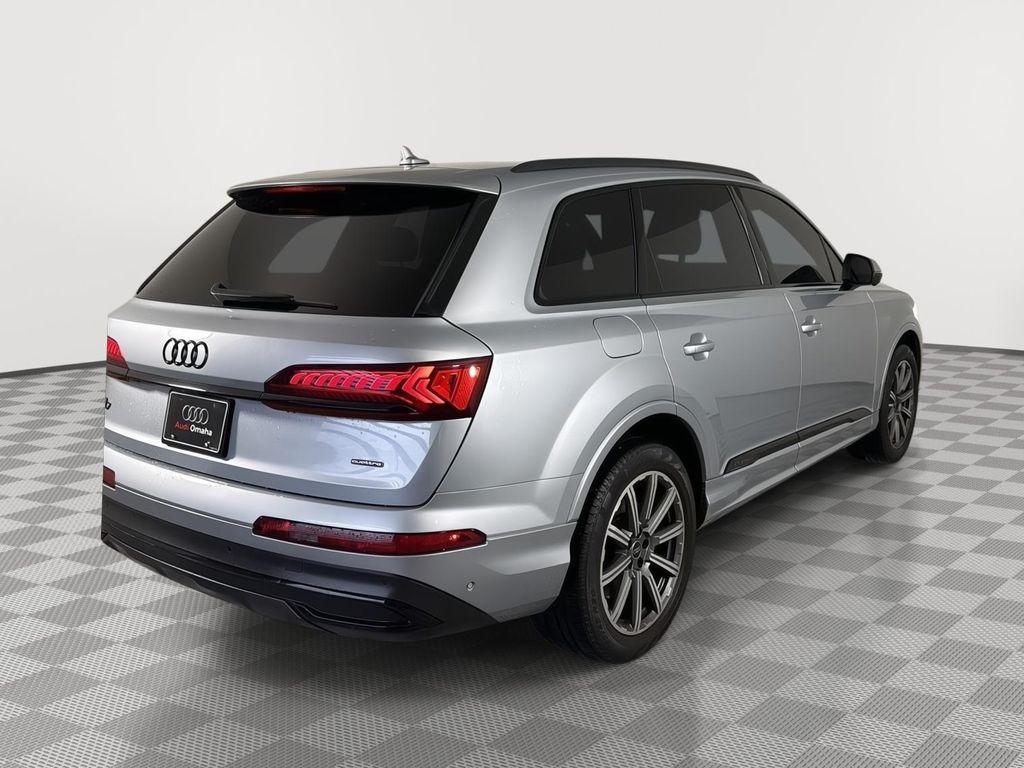 used 2023 Audi Q7 car, priced at $42,497