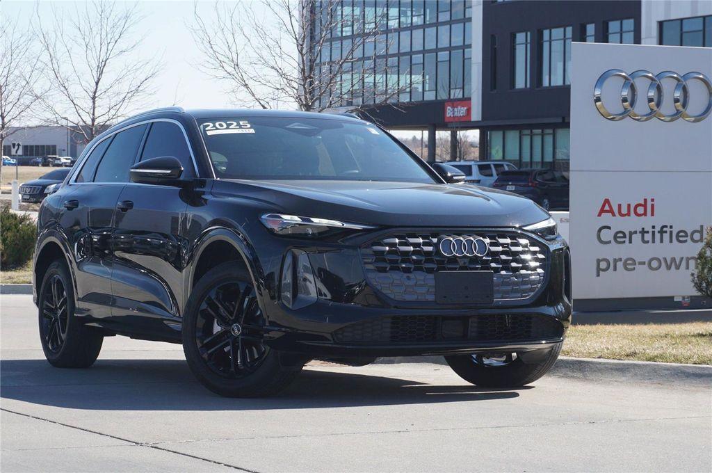 new 2026 Audi Q8 car, priced at $83,765