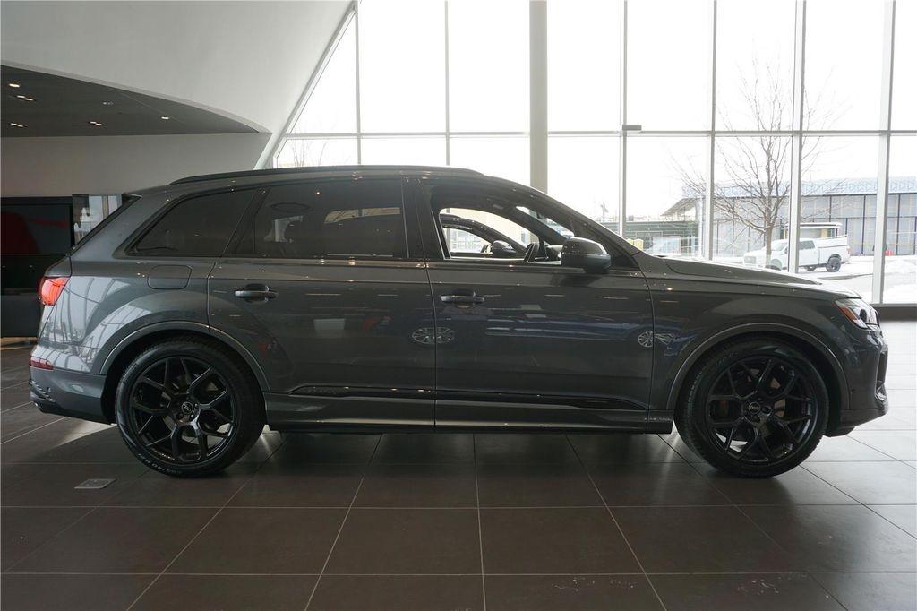 new 2026 Audi SQ7 car, priced at $110,805