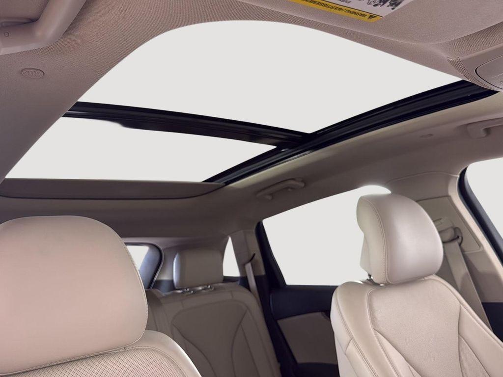 used 2019 Lincoln Nautilus car, priced at $25,000