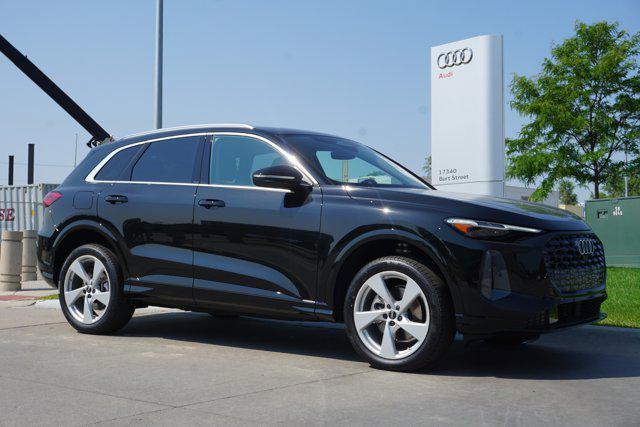 new 2025 Audi Q5 car, priced at $55,522
