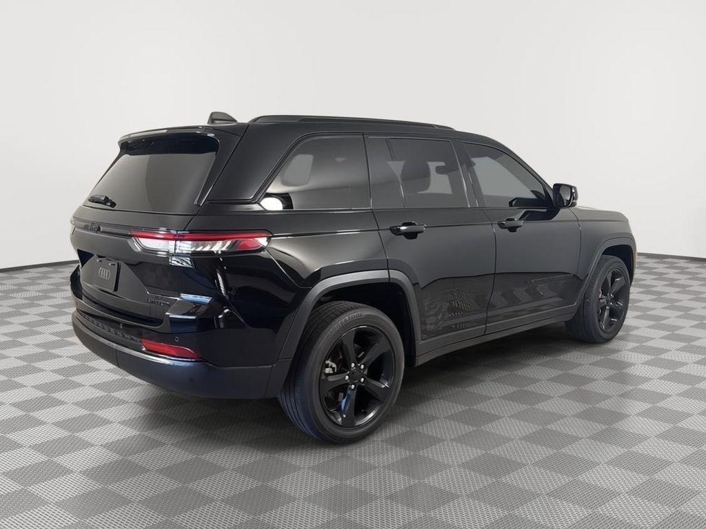 used 2023 Jeep Grand Cherokee car, priced at $33,000
