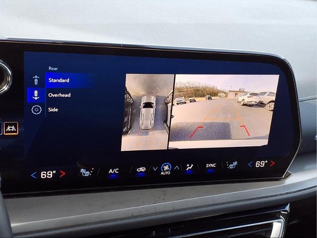 used 2024 Chevrolet Traverse car, priced at $36,450