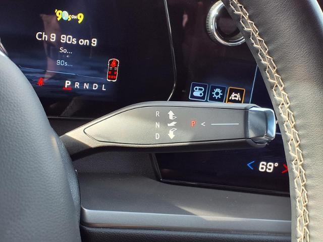 used 2024 Chevrolet Traverse car, priced at $36,450