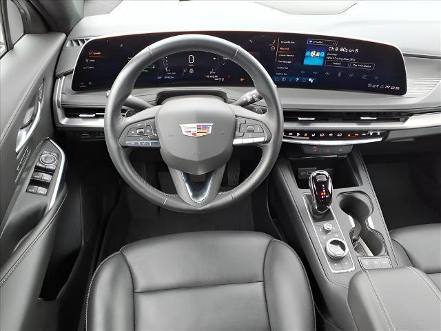 used 2025 Cadillac XT4 car, priced at $37,450