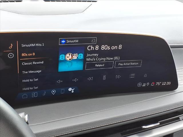 used 2025 Cadillac XT4 car, priced at $37,450