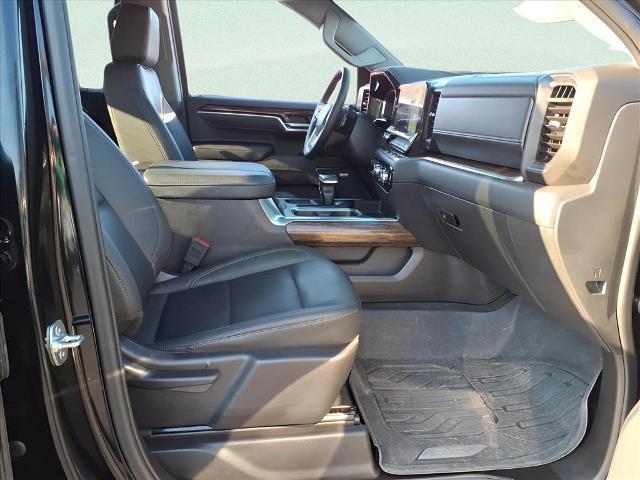 used 2025 GMC Sierra 1500 car, priced at $49,950